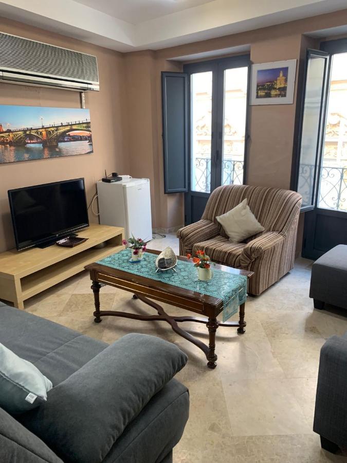 Duplex Sagasta Apartamentos-Sagasta Sevilla Exteriör bild