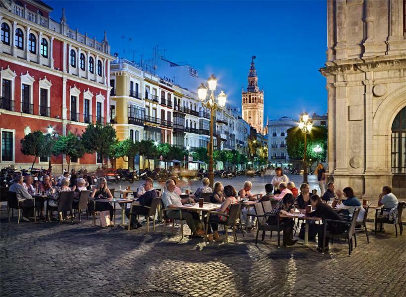 Duplex Sagasta Apartamentos-Sagasta Sevilla Exteriör bild